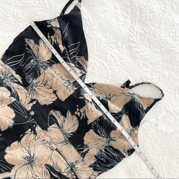 NWOT Lulus Darling Daylily Black Floral Print High-Low Maxi Dress Small - Picture 4 of 7